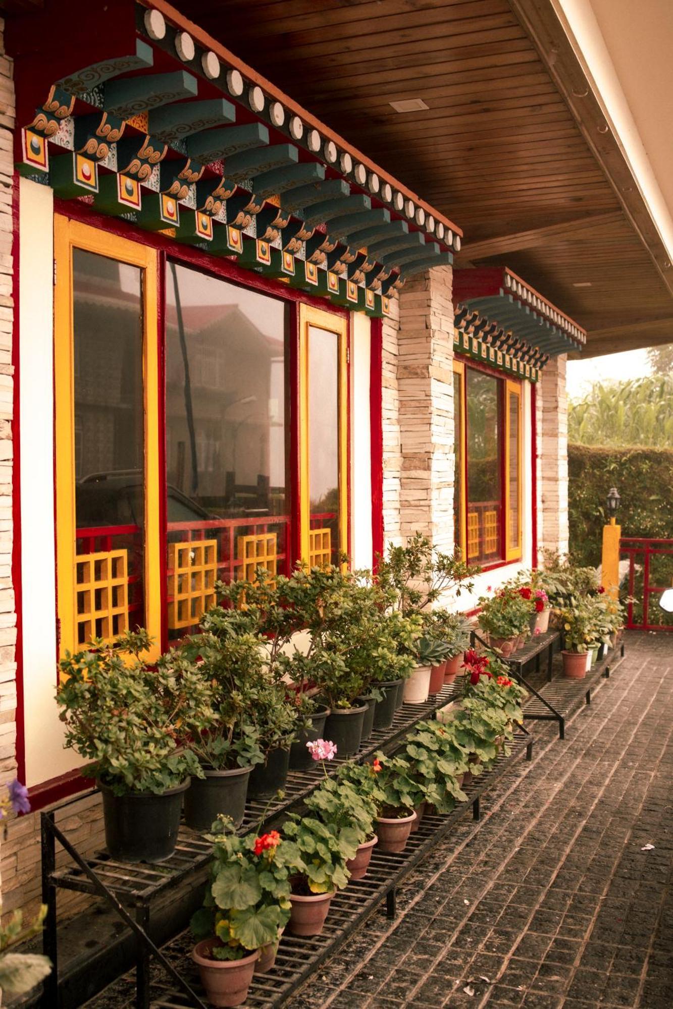 Buddha Retreat Ravangla Экстерьер фото